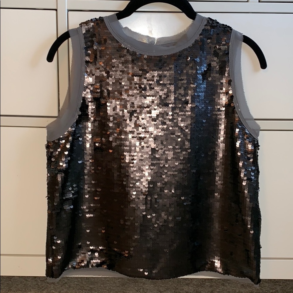 Who What Wear grey sequined tank top